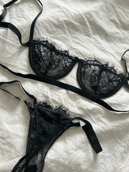 BLOOM IN BLACK